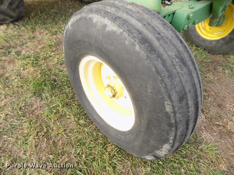 image for item DY9149 1973 John Deere 4430 tractor and terracer