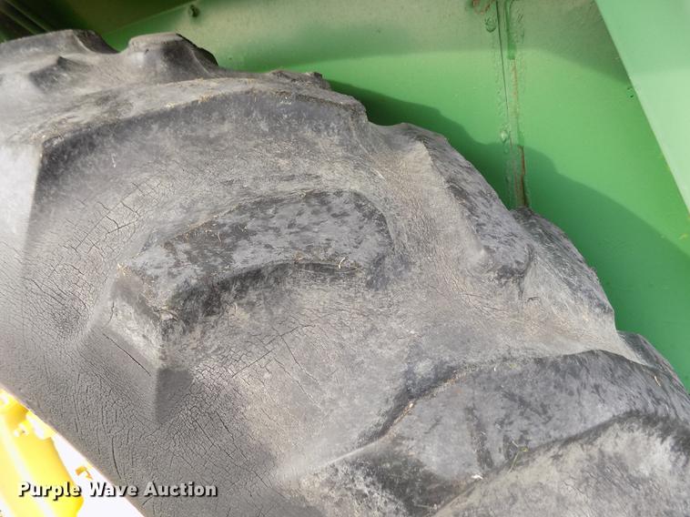 image for item DY9149 1973 John Deere 4430 tractor and terracer