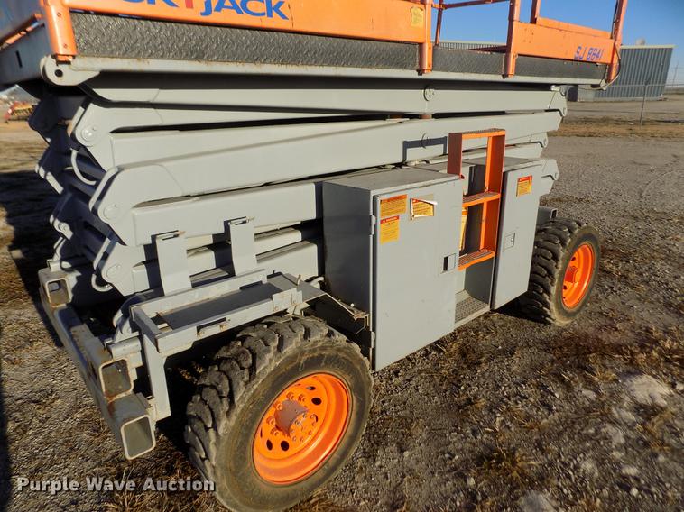image for item DY9152 2003 Skyjack SJ8841 scissor lift