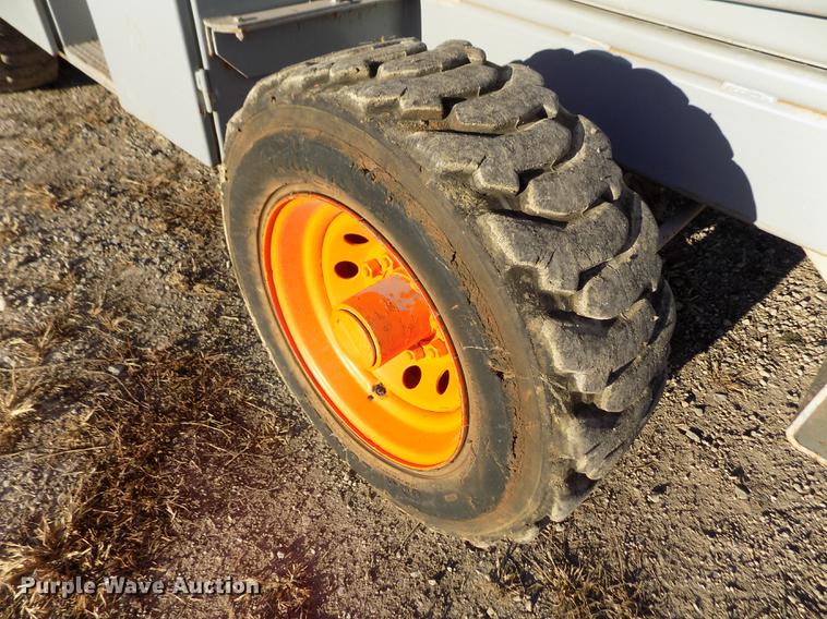 image for item DY9152 2003 Skyjack SJ8841 scissor lift