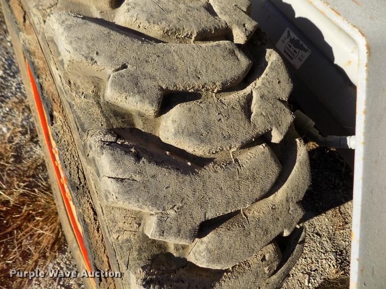 image for item DY9152 2003 Skyjack SJ8841 scissor lift