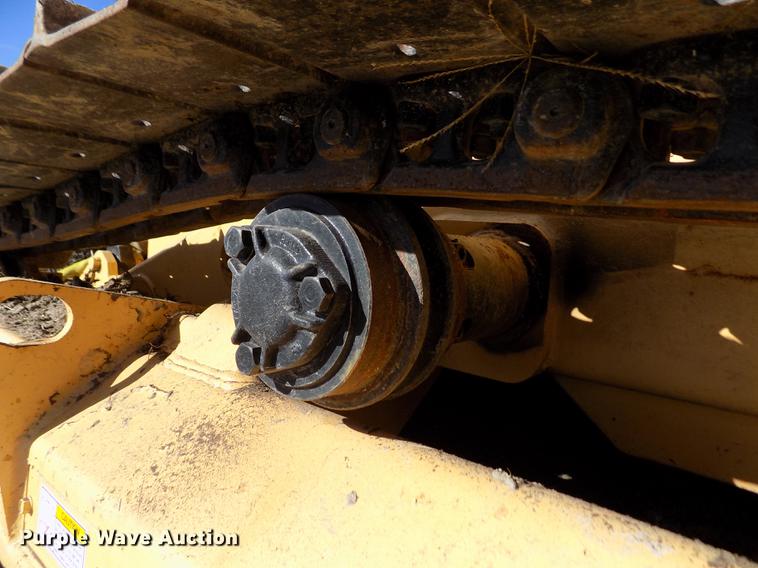 image for item DY9154 2007 Rayco C87FM XP Super Crawler brush cutter