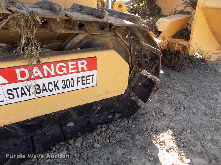 image for item DY9154 2007 Rayco C87FM XP Super Crawler brush cutter