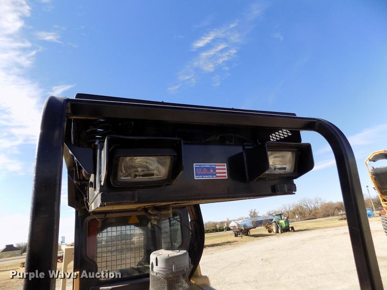 image for item DY9154 2007 Rayco C87FM XP Super Crawler brush cutter