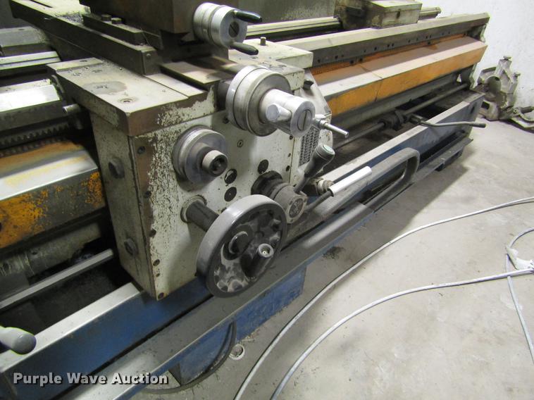 image for item EH9326 Summit lathe