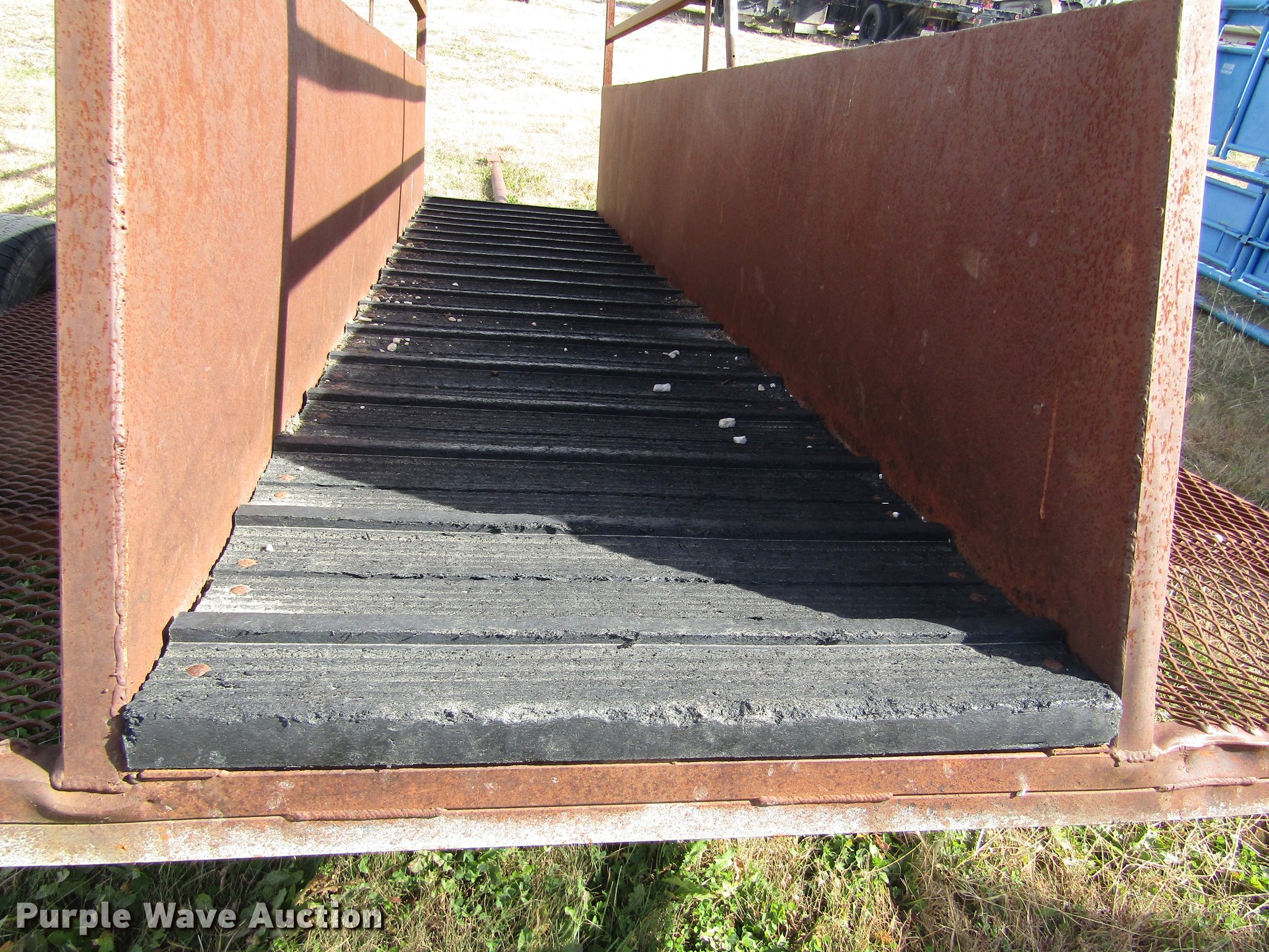 Shop built livestock loading chute in Plainville, KS Item DB4780 sold