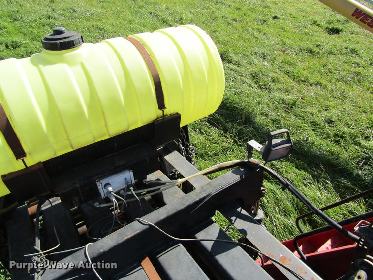 image for item DB2006 1999 New Holland 595 square baler