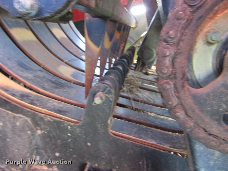 image for item DB2006 1999 New Holland 595 square baler