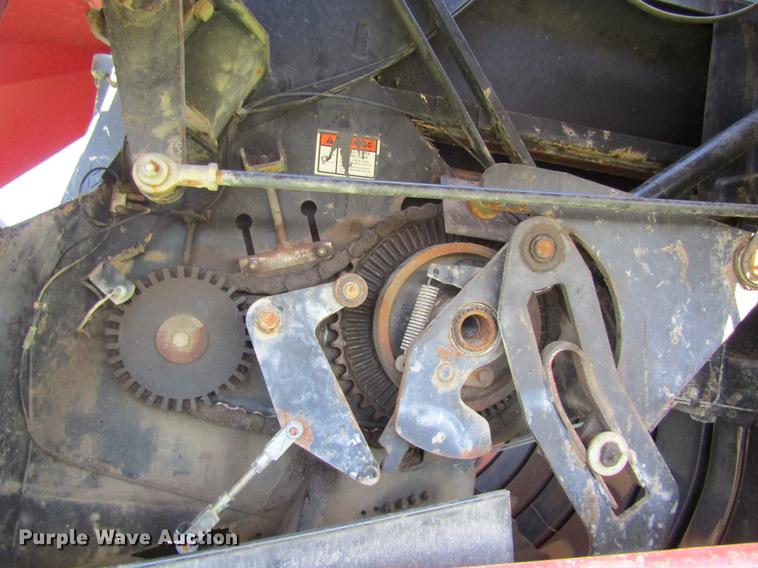 image for item DB2006 1999 New Holland 595 square baler