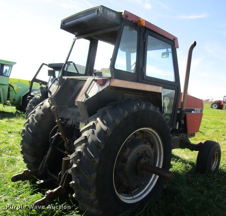 image for item DB2010 1988 Case IH 2096 tractor