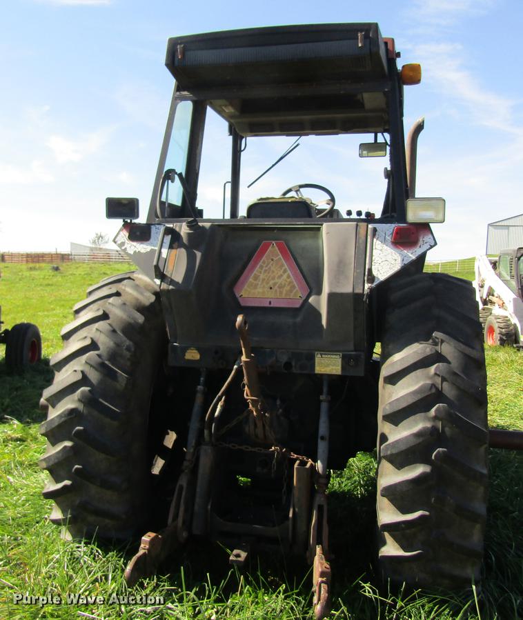 image for item DB2010 1988 Case IH 2096 tractor