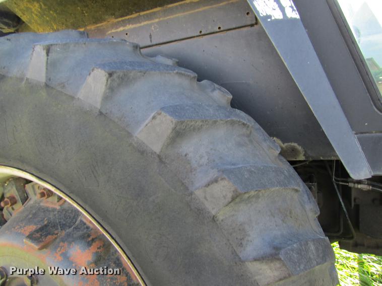 image for item DB2010 1988 Case IH 2096 tractor