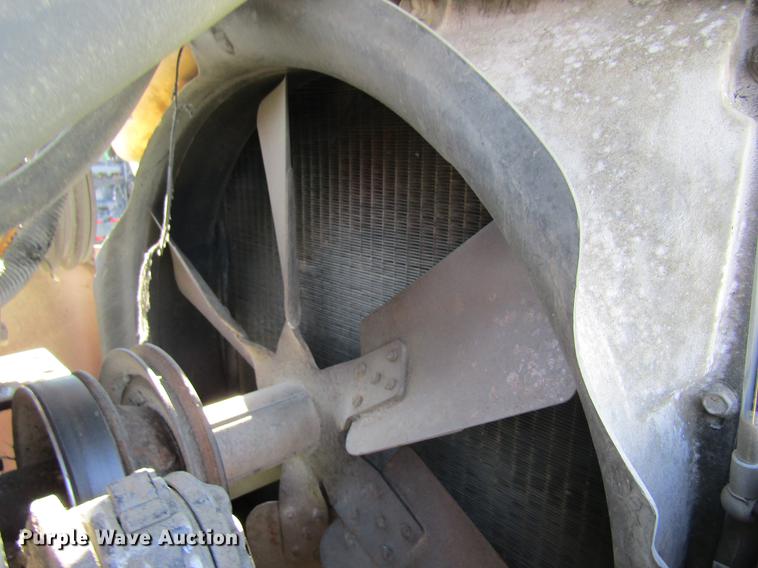 image for item DB2010 1988 Case IH 2096 tractor