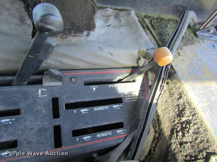 image for item DB2010 1988 Case IH 2096 tractor