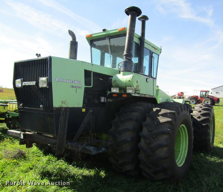 image for item DB2012 1984 Steiger Panther IV KM325 tractor