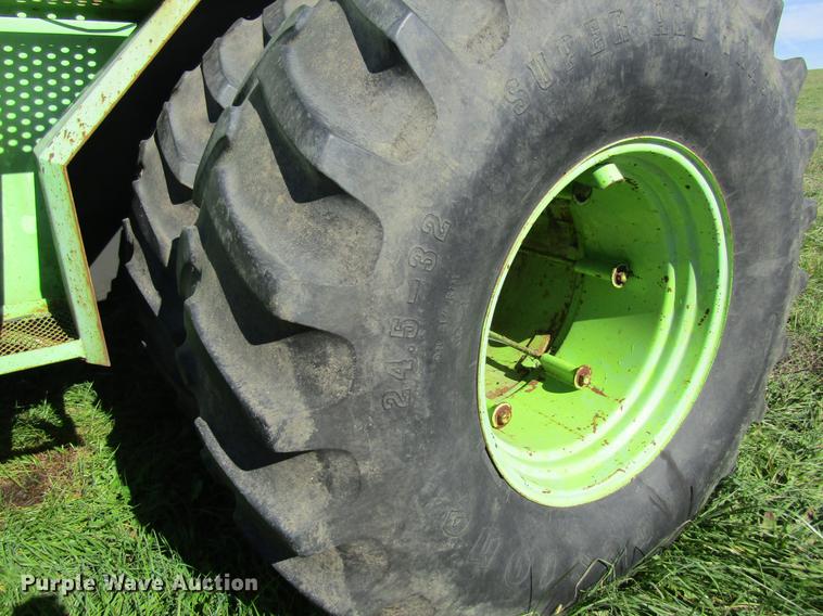 image for item DB2012 1984 Steiger Panther IV KM325 tractor