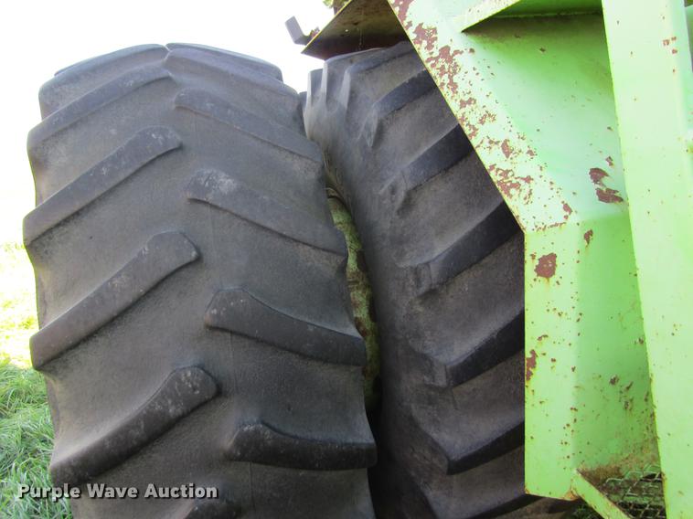 image for item DB2012 1984 Steiger Panther IV KM325 tractor