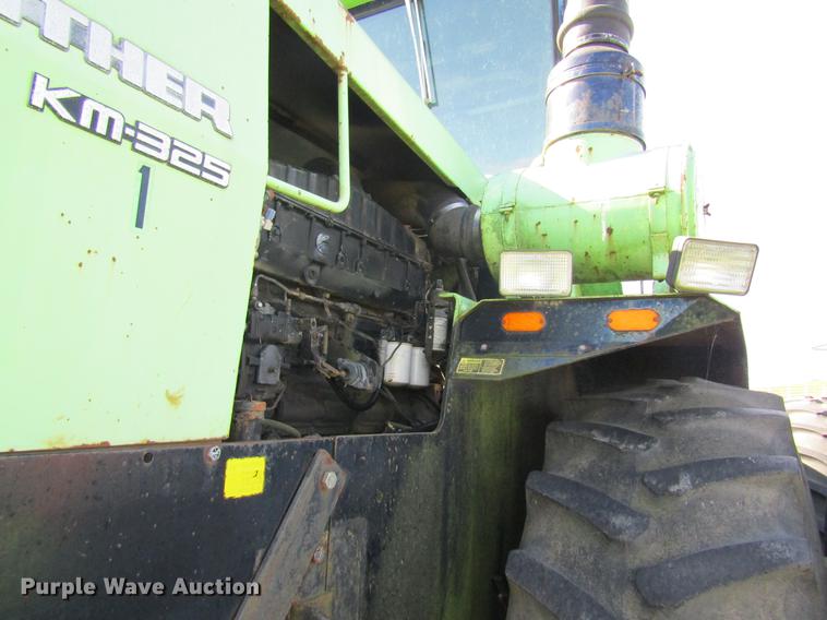 image for item DB2012 1984 Steiger Panther IV KM325 tractor