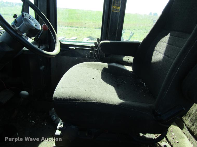 image for item DB2012 1984 Steiger Panther IV KM325 tractor