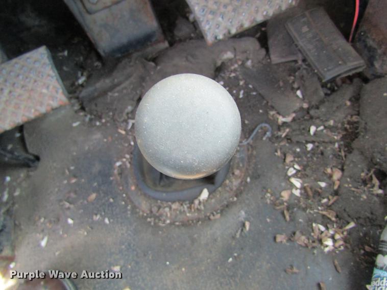 image for item DB2012 1984 Steiger Panther IV KM325 tractor