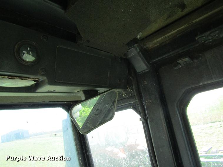 image for item DB2012 1984 Steiger Panther IV KM325 tractor