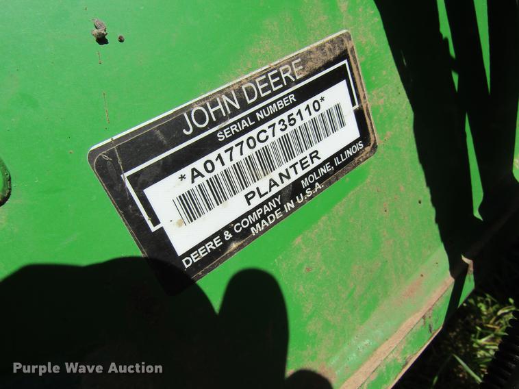 image for item DB2013 2010 John Deere 1770NT MaxEmerge XP planter