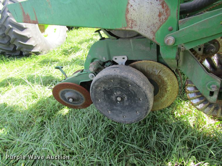 image for item DB2013 2010 John Deere 1770NT MaxEmerge XP planter