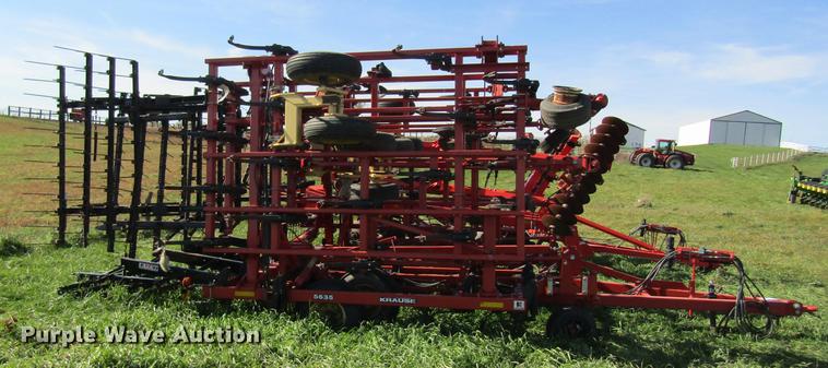 image for item DB2016 Krause 5635-42 field cultivator