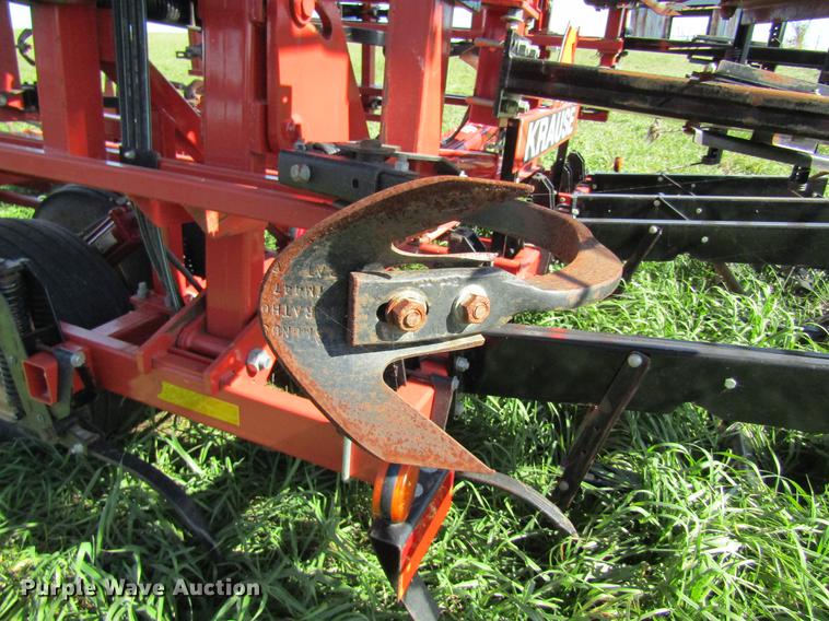 image for item DB2016 Krause 5635-42 field cultivator