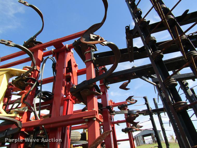 image for item DB2016 Krause 5635-42 field cultivator