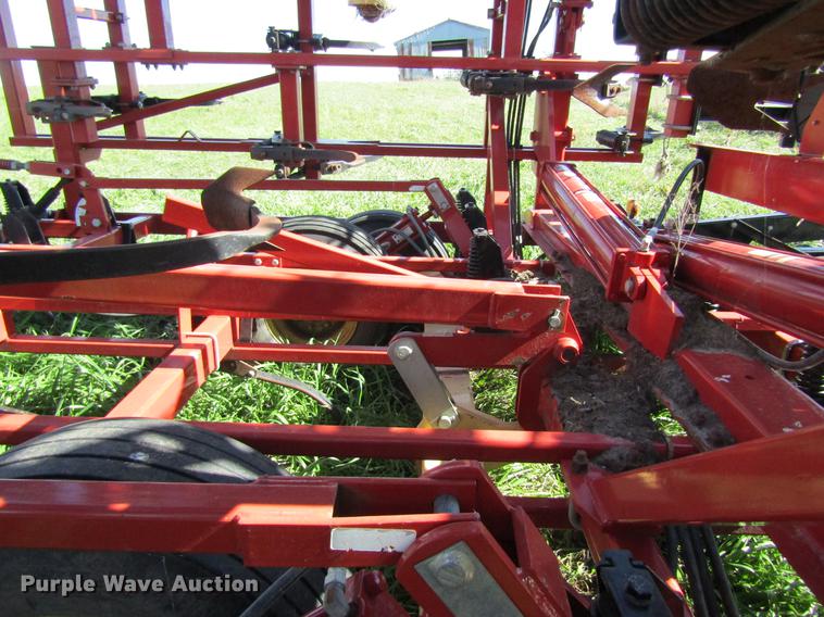 image for item DB2016 Krause 5635-42 field cultivator