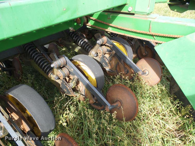 image for item DB2024 (2) John Deere 750 grain drills