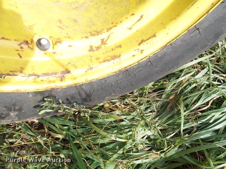 image for item DB2024 (2) John Deere 750 grain drills