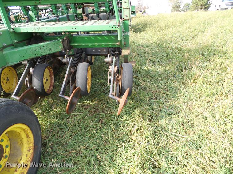 image for item DB2024 (2) John Deere 750 grain drills
