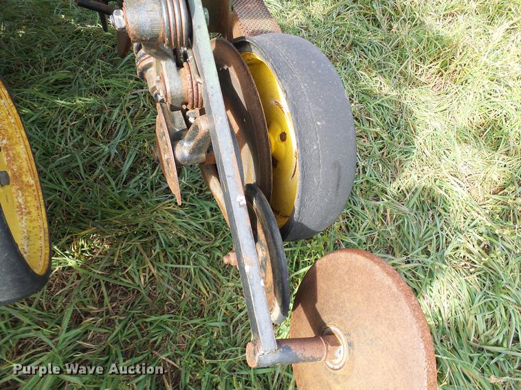 image for item DB2024 (2) John Deere 750 grain drills