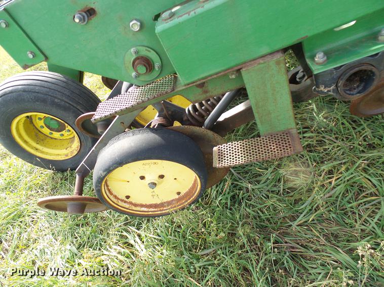 image for item DB2024 (2) John Deere 750 grain drills