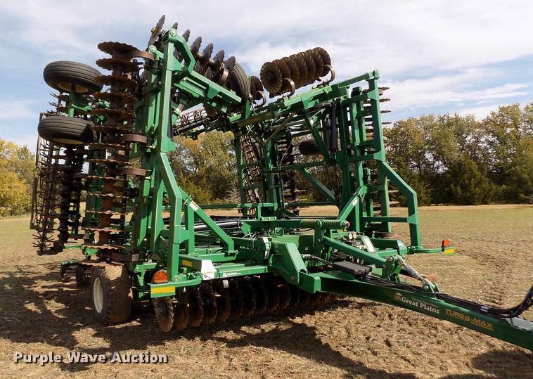 image for item DB9061 2014 Great Plains Turbo Max 4000TM vertical tillage