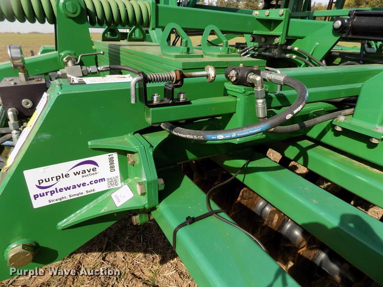 image for item DB9061 2014 Great Plains Turbo Max 4000TM vertical tillage