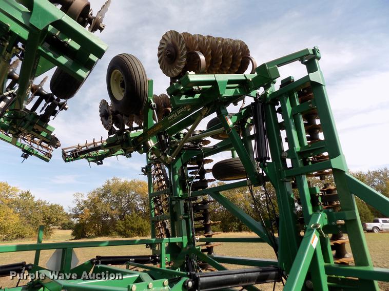 image for item DB9061 2014 Great Plains Turbo Max 4000TM vertical tillage