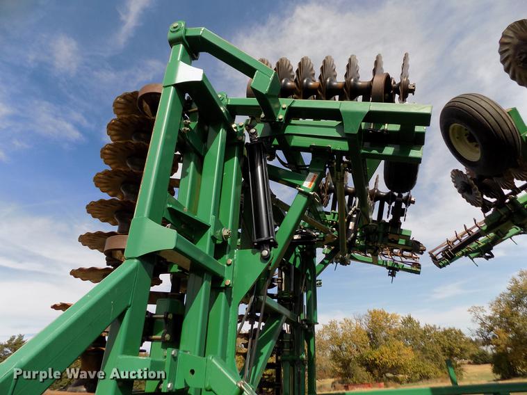 image for item DB9061 2014 Great Plains Turbo Max 4000TM vertical tillage