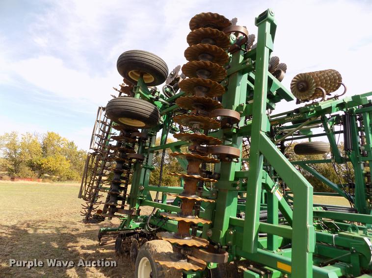 image for item DB9061 2014 Great Plains Turbo Max 4000TM vertical tillage
