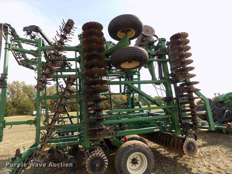 image for item DB9061 2014 Great Plains Turbo Max 4000TM vertical tillage