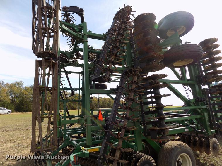 image for item DB9061 2014 Great Plains Turbo Max 4000TM vertical tillage