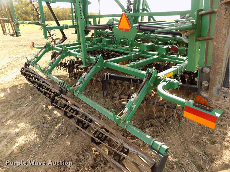 image for item DB9061 2014 Great Plains Turbo Max 4000TM vertical tillage