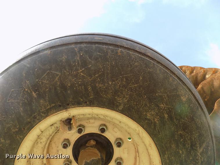 image for item DB9061 2014 Great Plains Turbo Max 4000TM vertical tillage