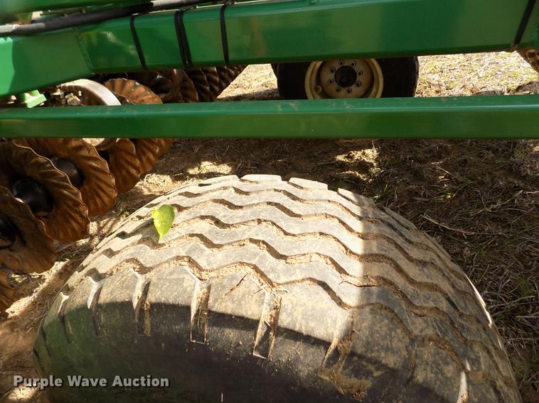 image for item DB9061 2014 Great Plains Turbo Max 4000TM vertical tillage