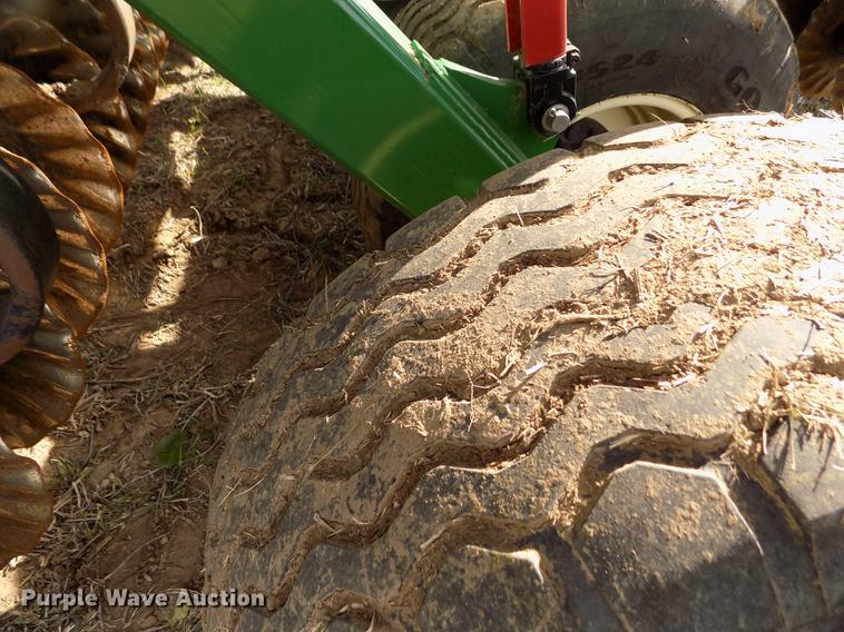 image for item DB9061 2014 Great Plains Turbo Max 4000TM vertical tillage