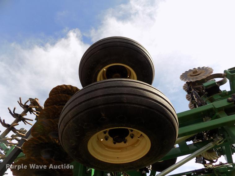 image for item DB9061 2014 Great Plains Turbo Max 4000TM vertical tillage