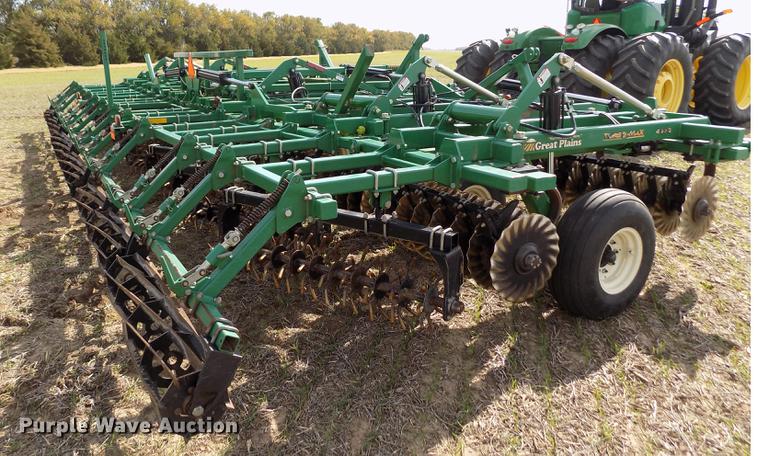 image for item DB9061 2014 Great Plains Turbo Max 4000TM vertical tillage