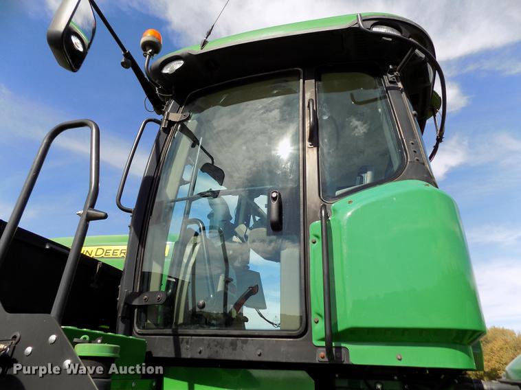 image for item DB9062 2012 John Deere 9410R 4WD tractor